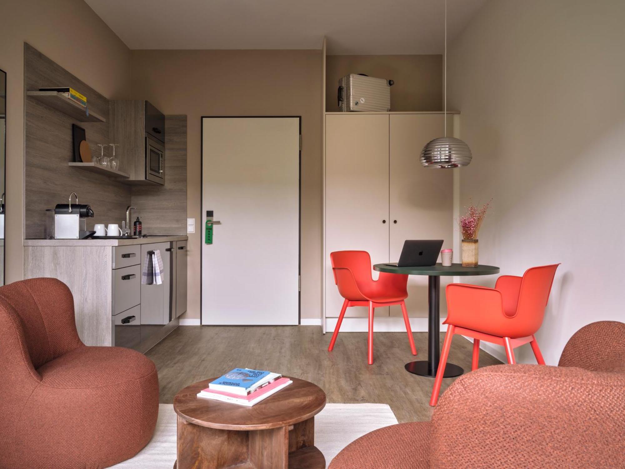 Stayery Cologne Suelz Colónia Exterior foto