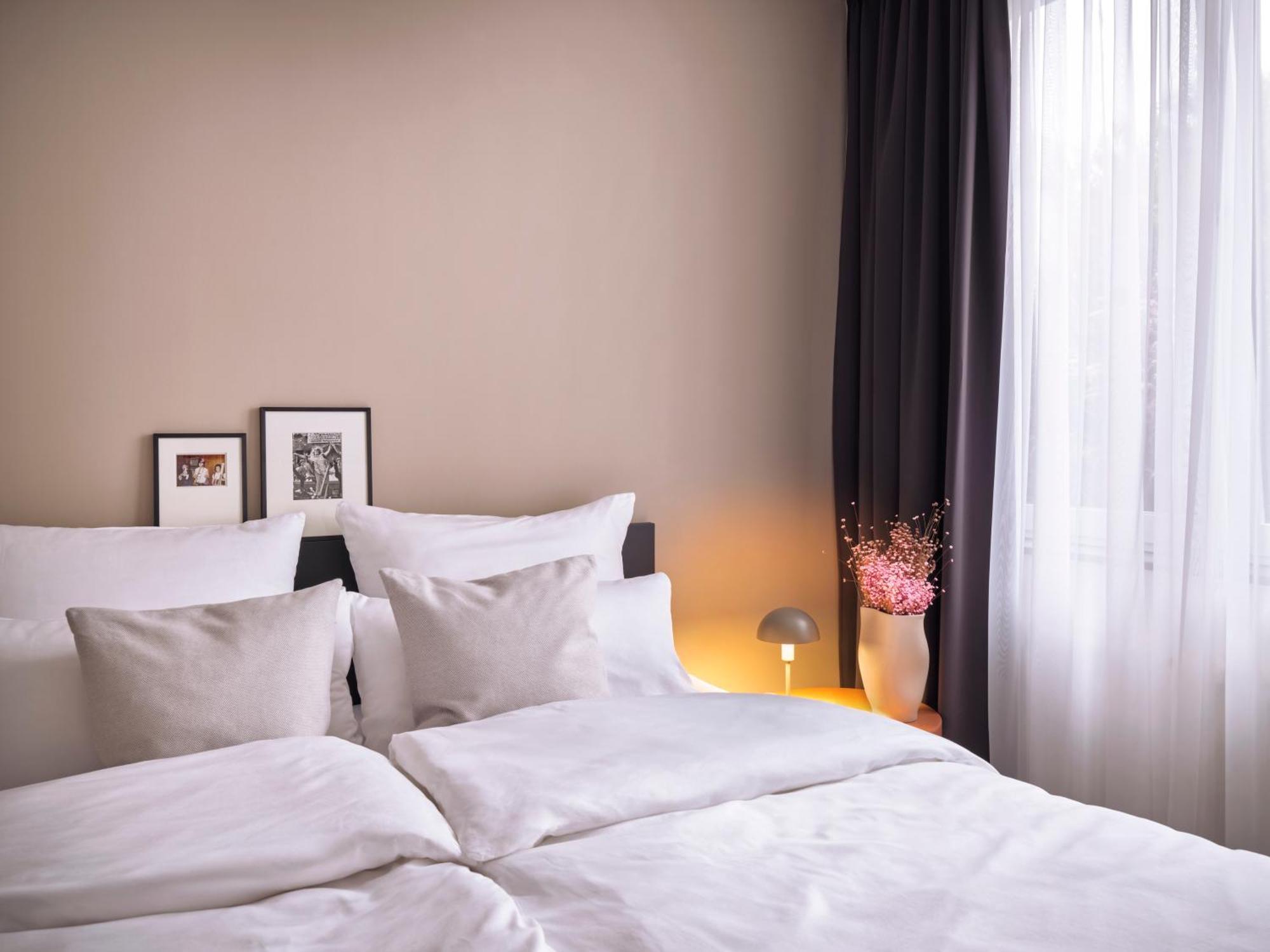 Stayery Cologne Suelz Colónia Exterior foto